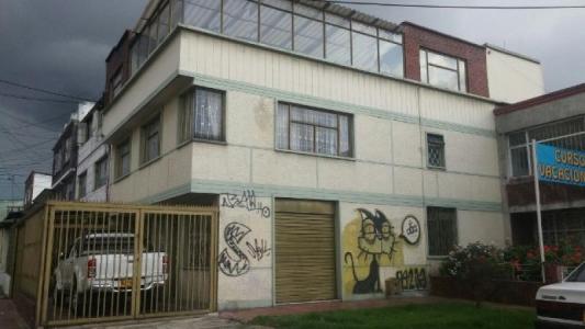 Casa En Venta En Bogota En Santa Isabel Occidental V45283, 470 mt2, 7 habitaciones