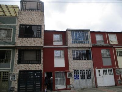 Casa En Venta En Bogota En La Estancia V45612, 108 mt2, 3 habitaciones