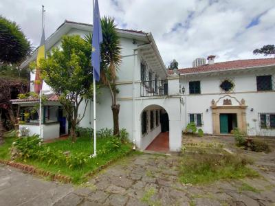 Casa En Venta En Bogota En Bosque Izquierdo V53964, 1426 mt2, 20 habitaciones