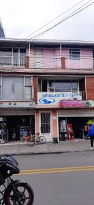 Casa En Venta En Bogota En Venecia Tunjuelito V54786, 328 mt2, 8 habitaciones