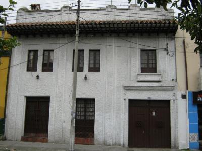 Casa En Venta En Bogota En Santa Teresita Teusaquillo V57741, 293 mt2, 9 habitaciones