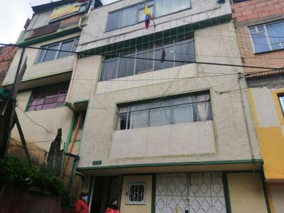 Casa En Venta En Bogota En San Blas V59711, 482 mt2, 12 habitaciones