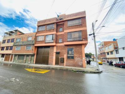Casa En Venta En Bogota En Fontibon V67665, 580 mt2, 10 habitaciones