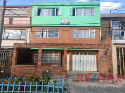 Casa En Venta En Bogota En Santa Rita Puente Aranda V73599, 355 mt2, 11 habitaciones