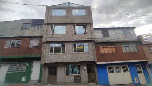 Casa En Venta En Bogota V78171, 480 mt2, 12 habitaciones