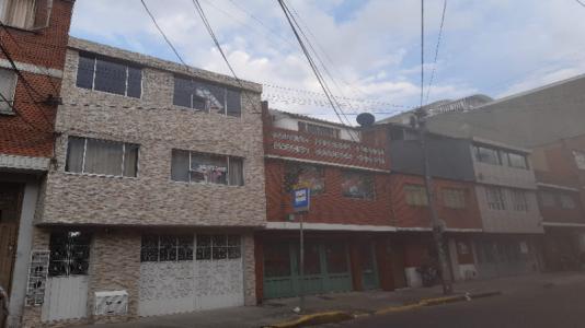 Casa En Venta En Bogota V78764, 298 mt2, 7 habitaciones
