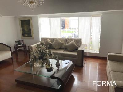 Casa En Venta En Bogota En Recreo Fe Los Frailes (antes B V48015, 350 mt2, 4 habitaciones