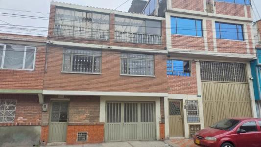 Casa En Venta En Bogota En Venecia Occidental Tunjuelito V54256, 314 mt2, 5 habitaciones