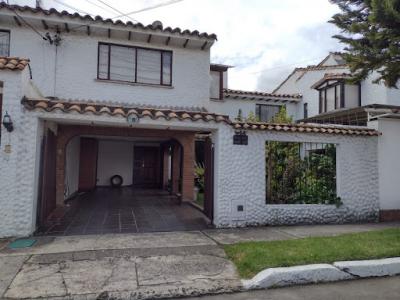 Casa En Venta En Bogota En Las Margaritas Usaquen V67567, 237 mt2, 4 habitaciones