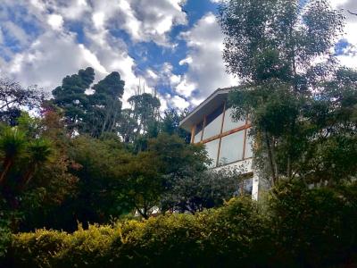 Casa En Venta En Bogota En Cerros De Suba (localidad De Suba) V30714, 400 mt2, 7 habitaciones