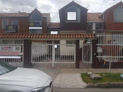 Casa En Venta En Bogota V30744, 192 mt2, 3 habitaciones