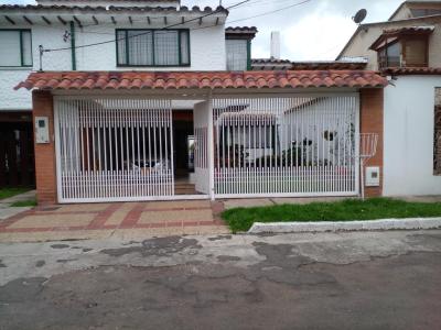 Casa En Venta En Bogota V31323, 224 mt2, 4 habitaciones