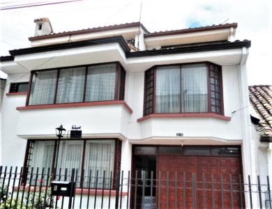 Casa En Venta En Bogota V75338, 500 mt2, 5 habitaciones