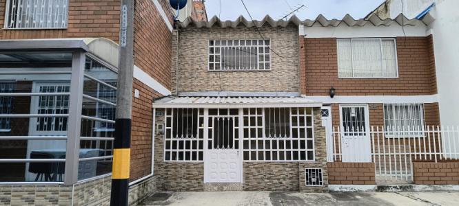 Casa En Venta En Bogota V126837, 170 mt2, 4 habitaciones