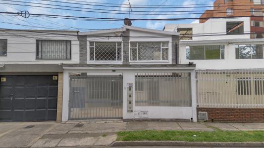 Casa En Venta En Bogota En Los Andes Barrios Unidos V152968, 340 mt2, 7 habitaciones