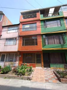 Casa En Venta En Bogota V162002, 158 mt2, 4 habitaciones