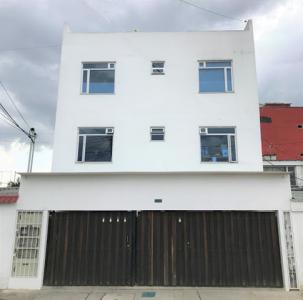 Venta De Casas En Bogota, 468 mt2, 5 habitaciones