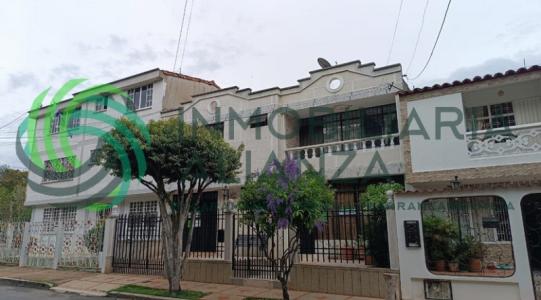 Casa En Venta En Bucaramanga En Provenza V111161, 163 mt2, 4 habitaciones