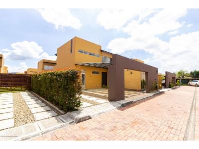 Vendo Casa en  El Tejar(Cajica)S.G. 23-65, 262 mt2, 4 habitaciones