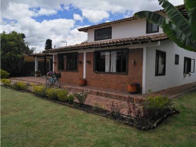 Casa en venta Cajica, 150 mt2, 4 habitaciones