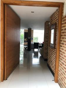 Casa En Venta En Cali V54657, 450 mt2, 3 habitaciones