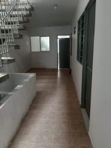 Casa En Venta En Cali En Guayaquil V14583, 484 mt2, 11 habitaciones