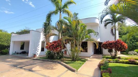 Casa En Venta En Cali En Pance V14816, 380 mt2, 4 habitaciones