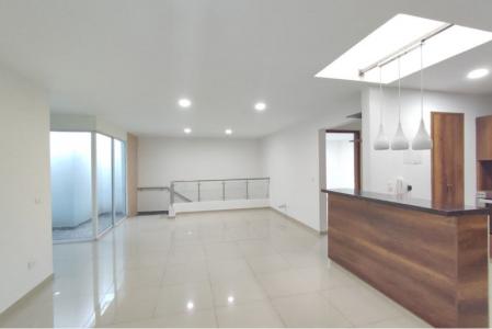 Casa En Venta En Cali V136545, 300 mt2, 7 habitaciones