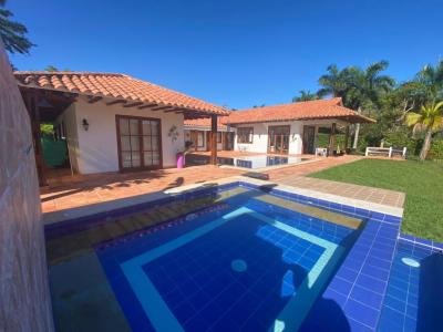 Casa Campestre En Venta En Anapoima V74995, 275 mt2, 5 habitaciones