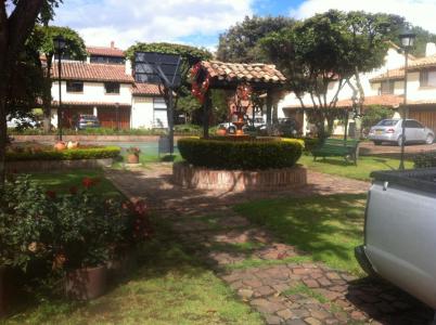 Casa Campestre En Venta En Bogota En La Calleja Usaquen V72411, 250 mt2, 5 habitaciones