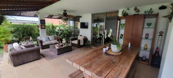 Casa Campestre En Venta En Cali En Pance V7386, 460 mt2, 5 habitaciones