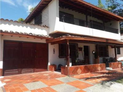 Casa finca campestre para venta Marinilla, 268 mt2, 3 habitaciones