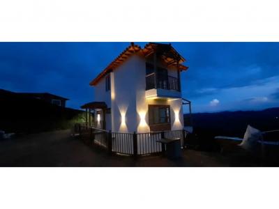 Venta casa nueva, sector La Montañita, Barro Blanco, Santa Elena, Mede, 220 mt2, 3 habitaciones