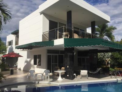 Casa Campestre En Venta En Melgar V160042, 1697 mt2, 4 habitaciones