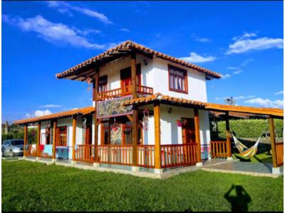 Venta Casa Campestre Montenegro Quindio COD:1988362, 150 mt2, 3 habitaciones
