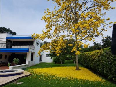 Casa sector Cerritos en Pereira- Luxury Homes , 840 mt2, 4 habitaciones