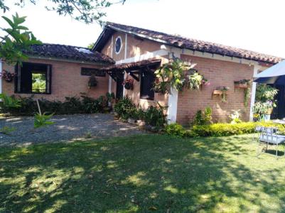 Casa Campestre En Venta En Pereira V95269, 500 mt2, 3 habitaciones