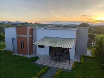 Vendo casa campestre en Pereira - La Palmilla , 240 mt2, 5 habitaciones