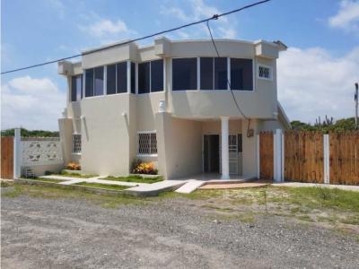 Casa Campestre en Venta Sabanilla Puerto Colombia, 5 habitaciones
