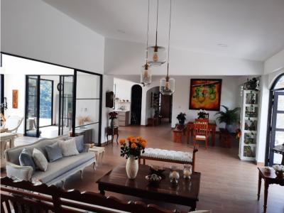 Se vende hermosa casa campestre Viterbo , 394 mt2, 4 habitaciones