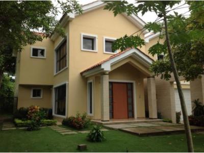 En Cartagena Vendo EXCELENTE casa con piscina Terranova!, 3 habitaciones