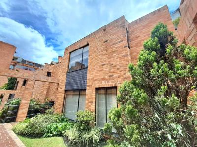 Casa Condominio En Venta En Bogota En Bella Suiza Usaquen V127753, 197 mt2, 4 habitaciones