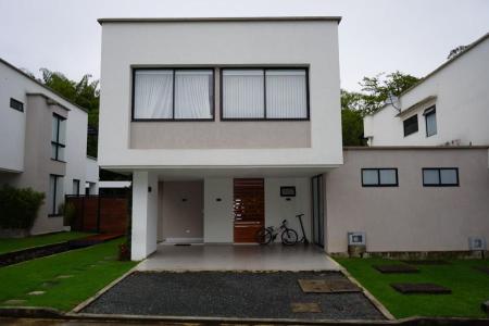 Casa Condominio En Venta En Cali En Pance V7290, 210 mt2, 3 habitaciones