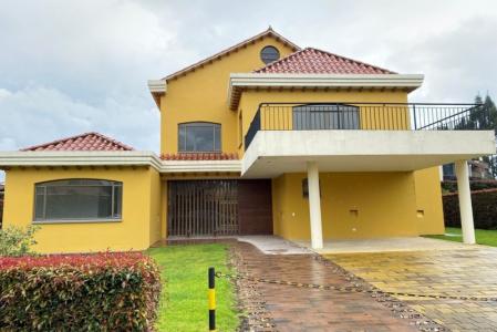 Casa Condominio En Venta En Cota V60496, 527 mt2, 4 habitaciones