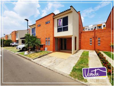 Casa Condominio En Venta En Jamundi En Alfaguara V62472, 116 mt2, 4 habitaciones