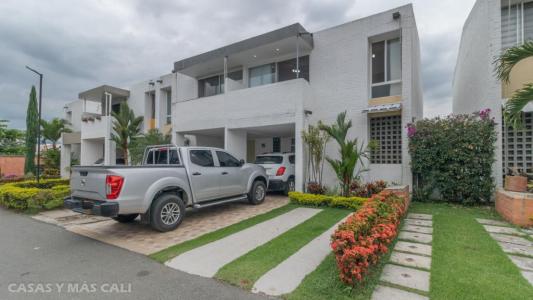 Casa Condominio En Venta En Jamundi En Hacienda El Castillo V5177, 207 mt2, 3 habitaciones