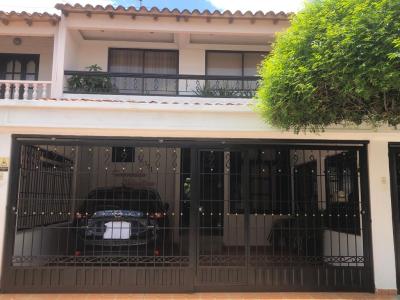 Casa En Venta En Cucuta En La Ceiba V70330, 120 mt2, 3 habitaciones