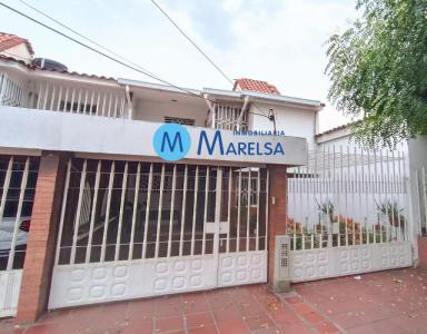 Casa En Venta En Cúcuta El Rosal VMARD6503, 185 mt2, 4 habitaciones