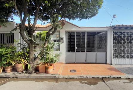 Casa En Venta En Cucuta En Niza V56684, 100 mt2, 3 habitaciones