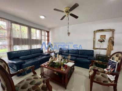 Casa En Venta En Cucuta En Caobos V50056, 260 mt2, 3 habitaciones